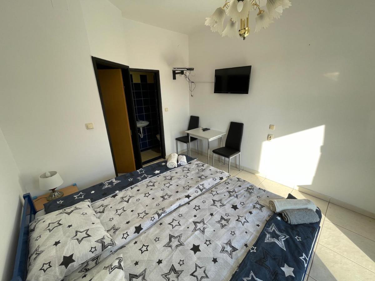 Apartmani Noelle Novi Vinodolski Exterior photo