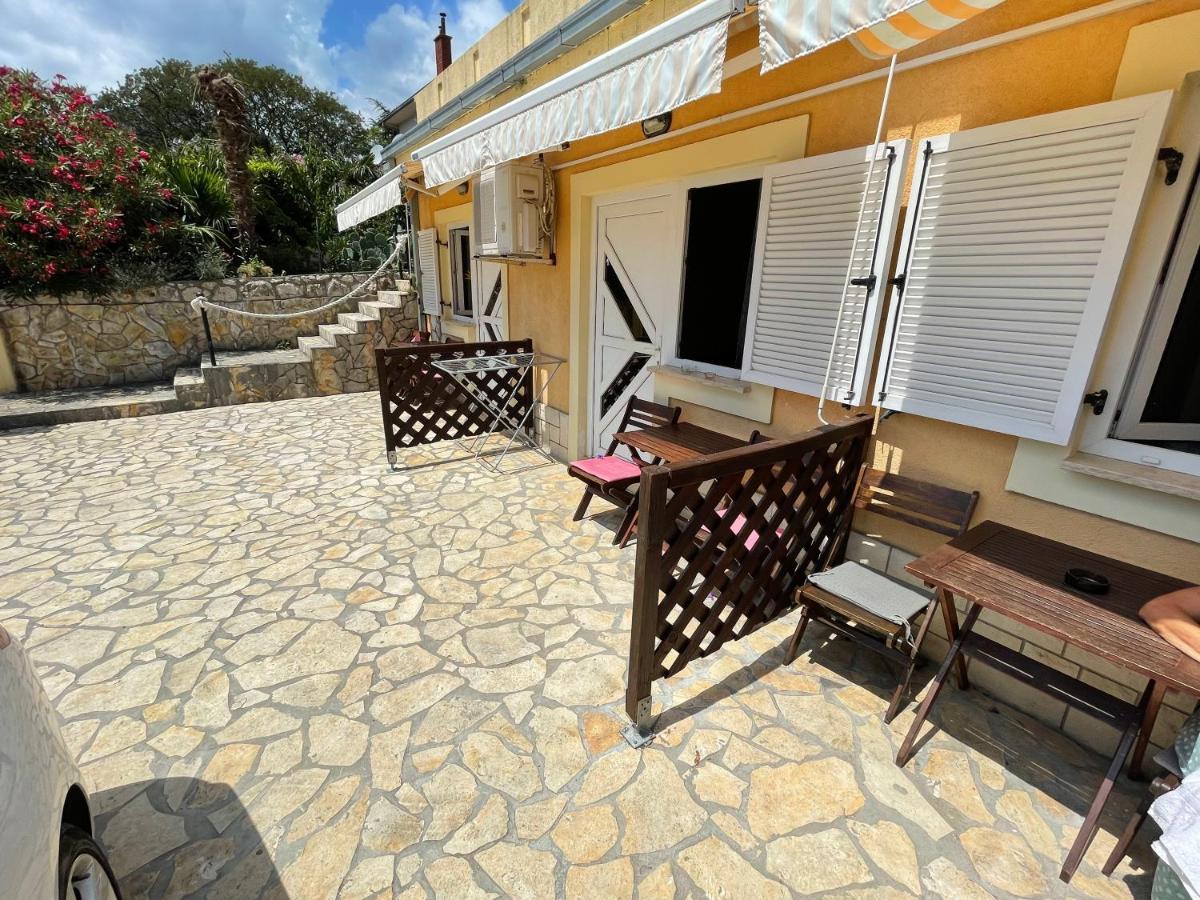 Apartmani Noelle Novi Vinodolski Exterior photo