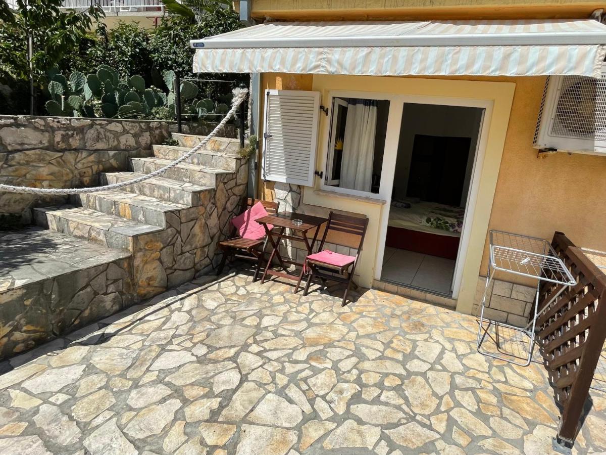 Apartmani Noelle Novi Vinodolski Exterior photo